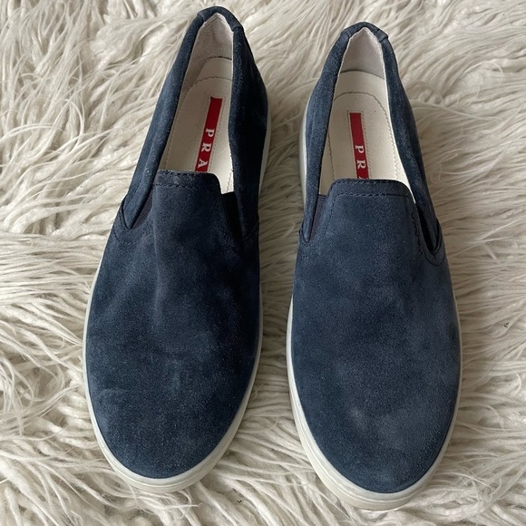 Prada Sport Womens Blue Suede Round Toe Slip-On Sneakers Size IT 35/US 5 - Picture 5 of 12